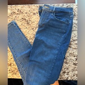 Levi 720 High Rise Super Skinny